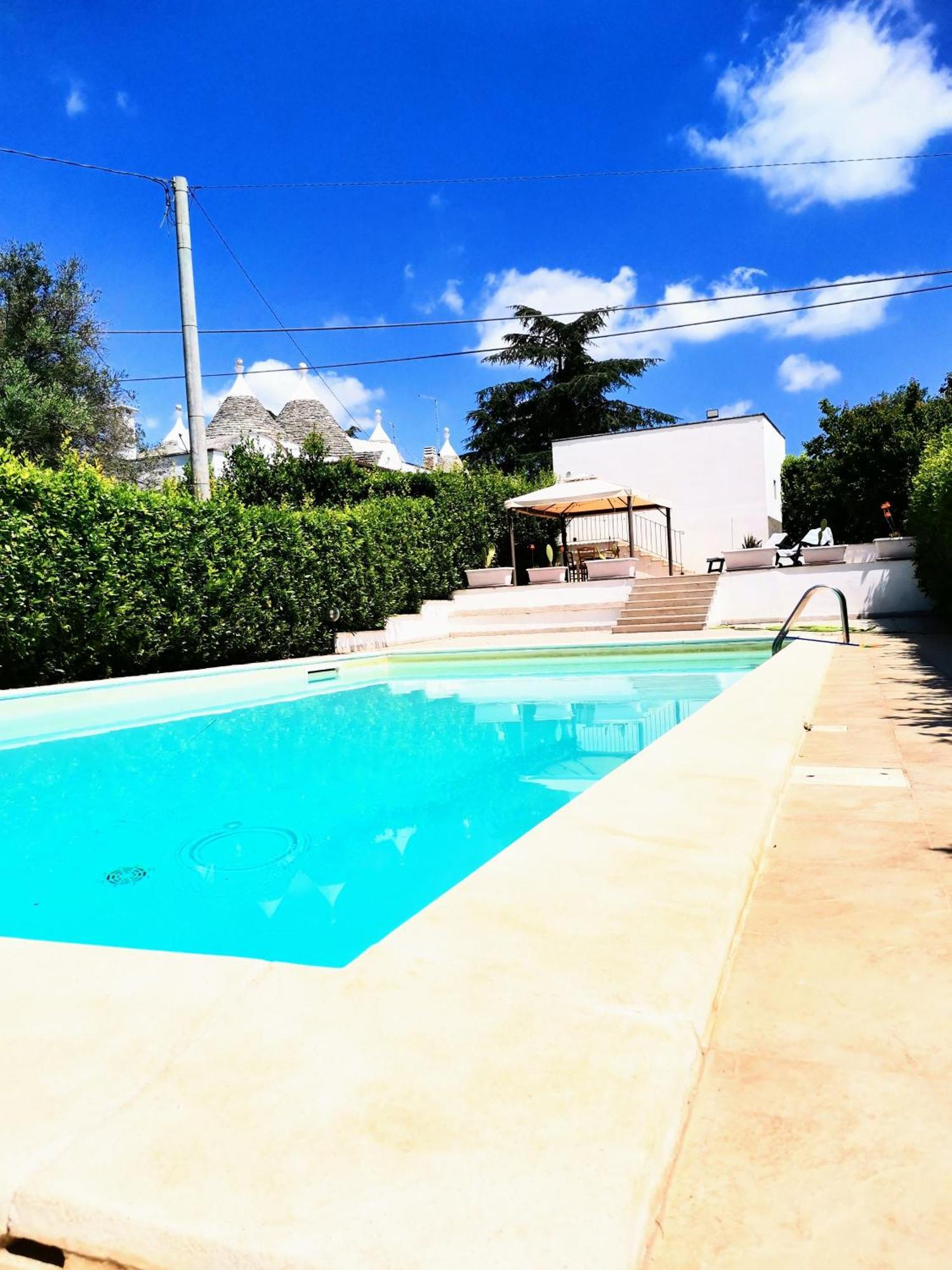 Trulli And Pool - I Cactus Villa Martina Franca Eksteriør bilde